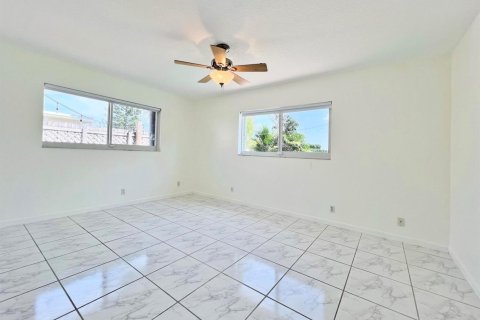 Villa ou maison à vendre à Fort Lauderdale, Floride: 3 chambres, 166.76 m2 № 2317035 - photo 12