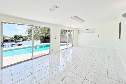 Villa ou maison à vendre à Fort Lauderdale, Floride: 3 chambres, 166.76 m2 № 2317035 - photo 10
