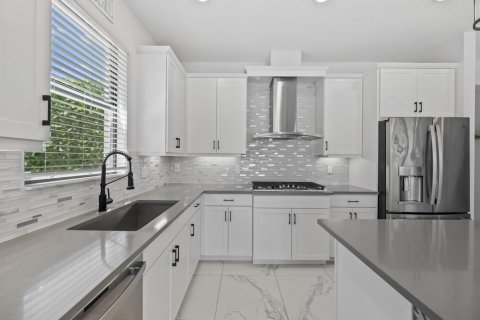 House in Boynton Beach, Florida 4 bedrooms, 216.56 sq.m. № 2175773 - photo 23