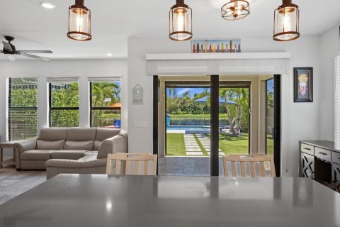 House in Boynton Beach, Florida 4 bedrooms, 216.56 sq.m. № 2175773 - photo 26
