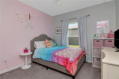 House in Spring Hill, Florida 4 bedrooms, 178.74 sq.m. № 1807278 - photo 16