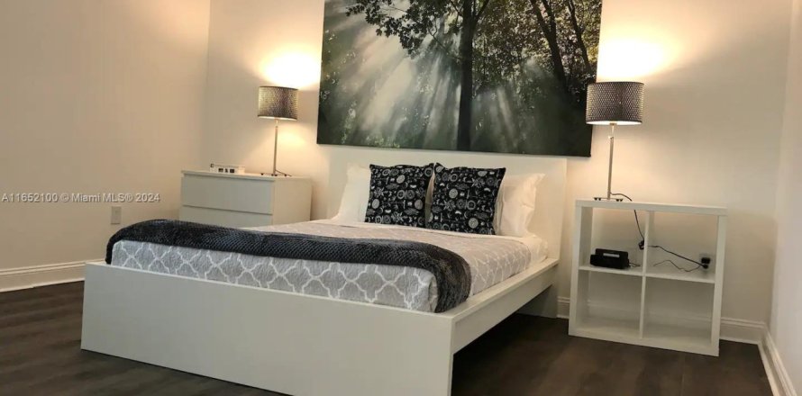 Condo à Miami Beach, Floride, 2 chambres  № 2259780