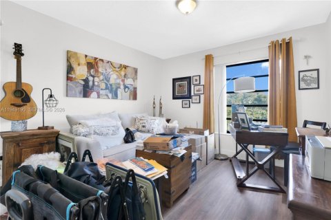 Condo in Miami, Florida, 3 bedrooms № 2011022 - photo 29