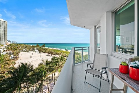 Купить кондоминиум в Майами-Бич, Флорида 2 спальни, 135.17м2, № 2020652 - фото 13