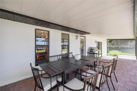 House in Ocala, Florida 4 bedrooms, 181.62 sq.m. № 2232909 - photo 8