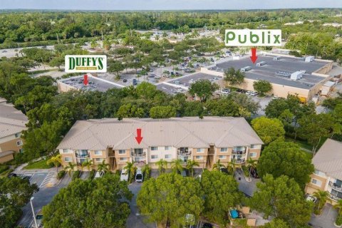 Condo in Royal Palm Beach, Florida, 2 bedrooms № 2168321 - photo 24