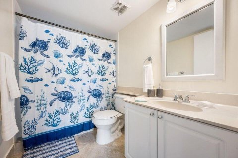 Condo in Royal Palm Beach, Florida, 2 bedrooms № 2168321 - photo 13