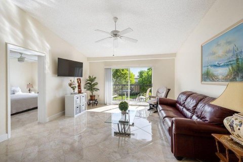 Condo in Royal Palm Beach, Florida, 2 bedrooms № 2168321