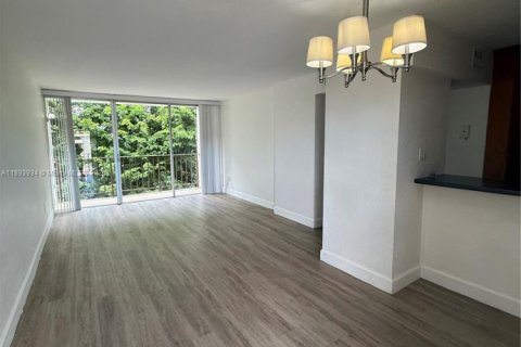 Copropriété à louer à Miami, Floride: 2 chambres, 89.93 m2 № 1947892 - photo 7