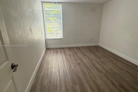 Copropriété à louer à Miami, Floride: 2 chambres, 89.93 m2 № 1947892 - photo 26