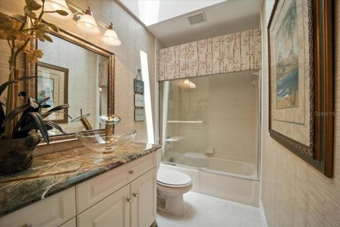 House in Palm Coast, Florida 4 bedrooms, 251.3 sq.m. № 1801571 - photo 24