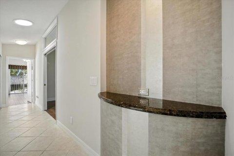 House in Palm Coast, Florida 4 bedrooms, 251.3 sq.m. № 1801571 - photo 18