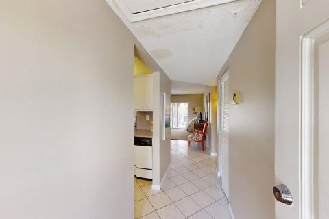 Condo in Boca Raton, Florida, 2 bedrooms  № 2189896 - photo 3