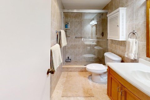 Condo in Boca Raton, Florida, 2 bedrooms  № 2189896 - photo 17