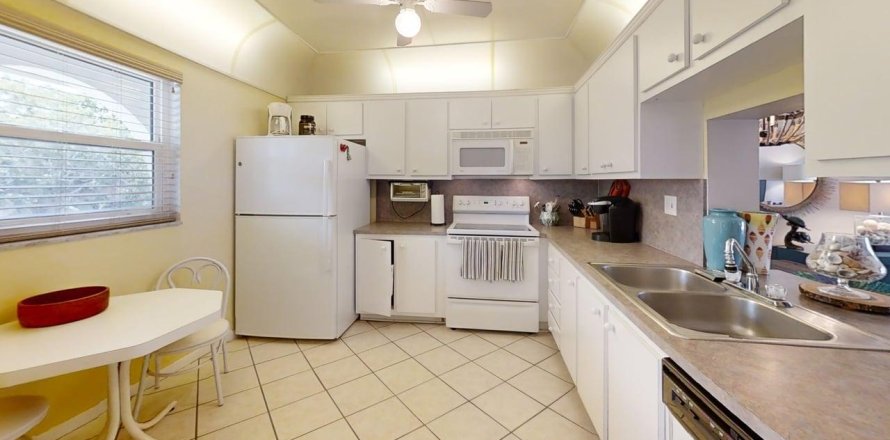 Condo in Boca Raton, Florida, 2 bedrooms  № 2189896