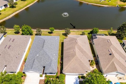 House in Palm Coast, Florida 3 bedrooms, 163.51 sq.m. № 1659328 - photo 2