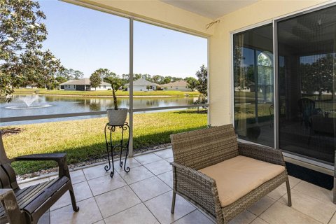 House in Palm Coast, Florida 3 bedrooms, 163.51 sq.m. № 1659328 - photo 7