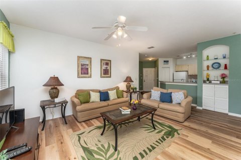 Condo in Kissimmee, Florida, 2 bedrooms  № 1619081 - photo 3