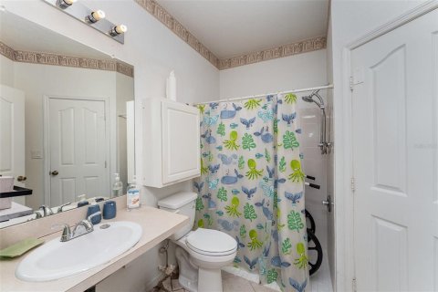 Condo in Kissimmee, Florida, 2 bedrooms  № 1619081 - photo 15