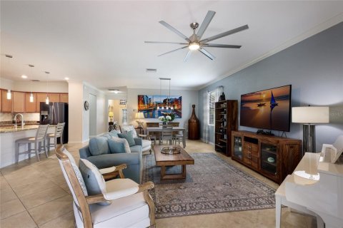 Casa en venta en Bradenton, Florida, 4 dormitorios, 186.36 m2 № 2150968 - foto 11