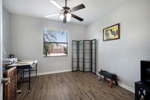 Casa en venta en Bradenton, Florida, 4 dormitorios, 186.36 m2 № 2150968 - foto 23