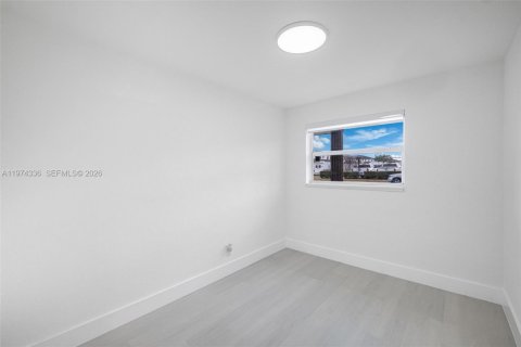 Купить виллу или дом в Холливуд, Флорида 4 спальни, 102.19м2, № 2036605 - фото 15