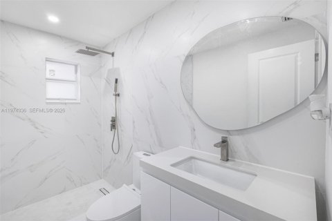 Купить виллу или дом в Холливуд, Флорида 4 спальни, 102.19м2, № 2036605 - фото 17