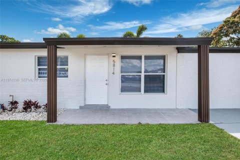 Купить виллу или дом в Холливуд, Флорида 4 спальни, 102.19м2, № 2036605 - фото 4