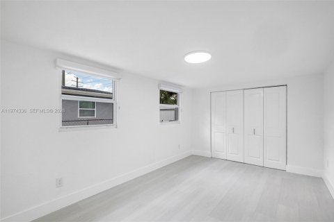 Купить виллу или дом в Холливуд, Флорида 4 спальни, 102.19м2, № 2036605 - фото 11