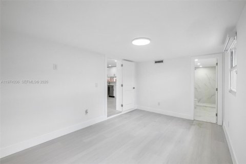 Купить виллу или дом в Холливуд, Флорида 4 спальни, 102.19м2, № 2036605 - фото 13