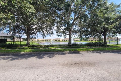 Condominio en venta en Kissimmee, Florida, 3 dormitorios, 138.89 m2 № 2218839 - foto 2