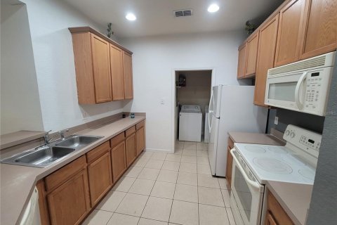 Condominio en venta en Kissimmee, Florida, 3 dormitorios, 138.89 m2 № 2218839 - foto 7