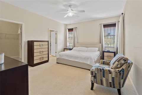 House in Orlando, Florida 3 bedrooms, 166.85 sq.m. № 1648860 - photo 21