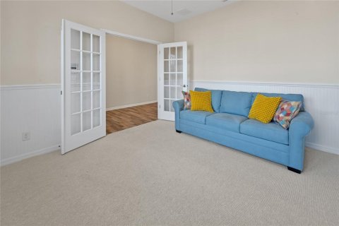House in Orlando, Florida 3 bedrooms, 166.85 sq.m. № 1648860 - photo 5