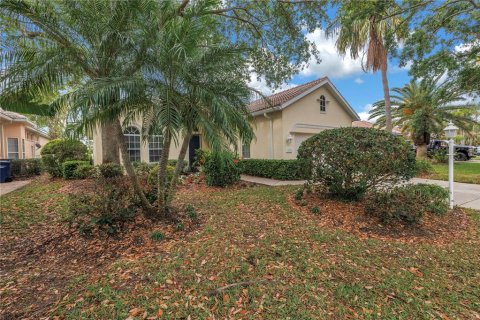 Villa ou maison à louer à Bradenton, Floride: 3 chambres, 201.78 m2 № 2136352 - photo 7