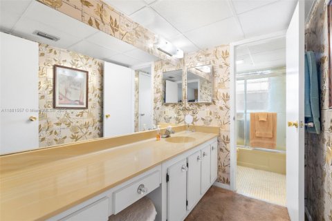 Condominio en venta en Margate, Florida, 1 dormitorio, 68.65 m2 № 1977862 - foto 14