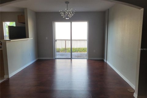 Touwnhouse à louer à Lakeland, Floride: 3 chambres, 164.53 m2 № 2115147 - photo 8