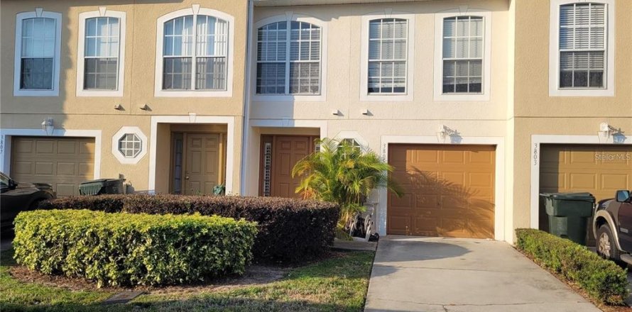 Touwnhouse à Lakeland, Floride 3 chambres, 164.53 m2 № 2115147