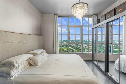 Купить кондоминиум в Майами, Флорида 2 спальни, 109.72м2, № 1956952 - фото 15