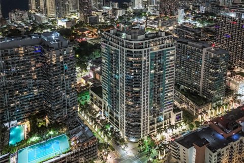 Купить кондоминиум в Майами, Флорида 2 спальни, 109.72м2, № 1956952 - фото 24