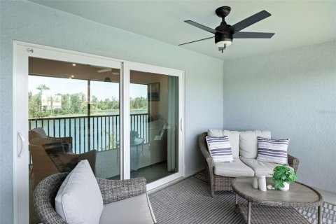 Copropriété à vendre à Punta Gorda, Floride: 2 chambres, 132.11 m2 № 2151270 - photo 7