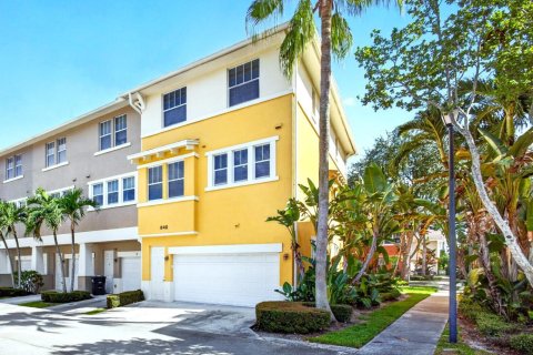 Touwnhouse à vendre à West Palm Beach, Floride: 4 chambres, 212.28 m2 № 2432856 - photo 4