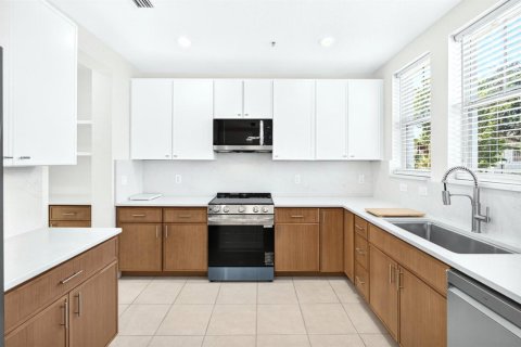 Touwnhouse à vendre à West Palm Beach, Floride: 4 chambres, 212.28 m2 № 2432856 - photo 20