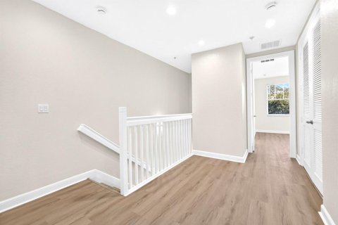 Touwnhouse à vendre à West Palm Beach, Floride: 4 chambres, 212.28 m2 № 2432856 - photo 24