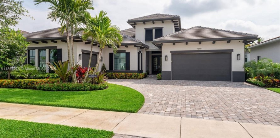 Villa ou maison à Palm Beach Gardens, Floride 3 chambres, 363.71 m2 № 2014710