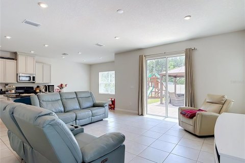 Casa en venta en Land O' Lakes, Florida, 4 dormitorios, 190.08 m2 № 2201402 - foto 11