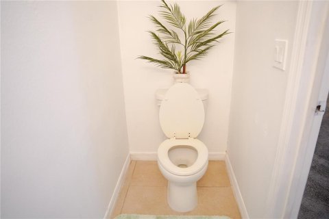 Townhouse in Orlando, Florida 3 bedrooms, 135.73 sq.m. № 1782902 - photo 15