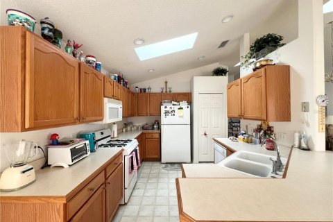 House in Kissimmee, Florida 4 bedrooms, 163.51 sq.m. № 1519999 - photo 10