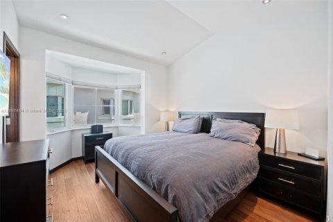 Adosado en venta en Coral Gables, Florida, 3 dormitorios, 130.06 m2 № 1948605 - foto 12