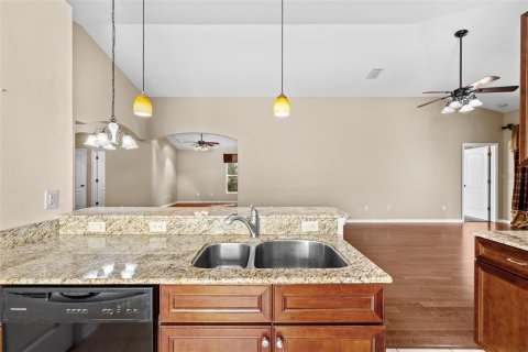 Casa en venta en Land O' Lakes, Florida, 3 dormitorios, 172.33 m2 № 2299597 - foto 23